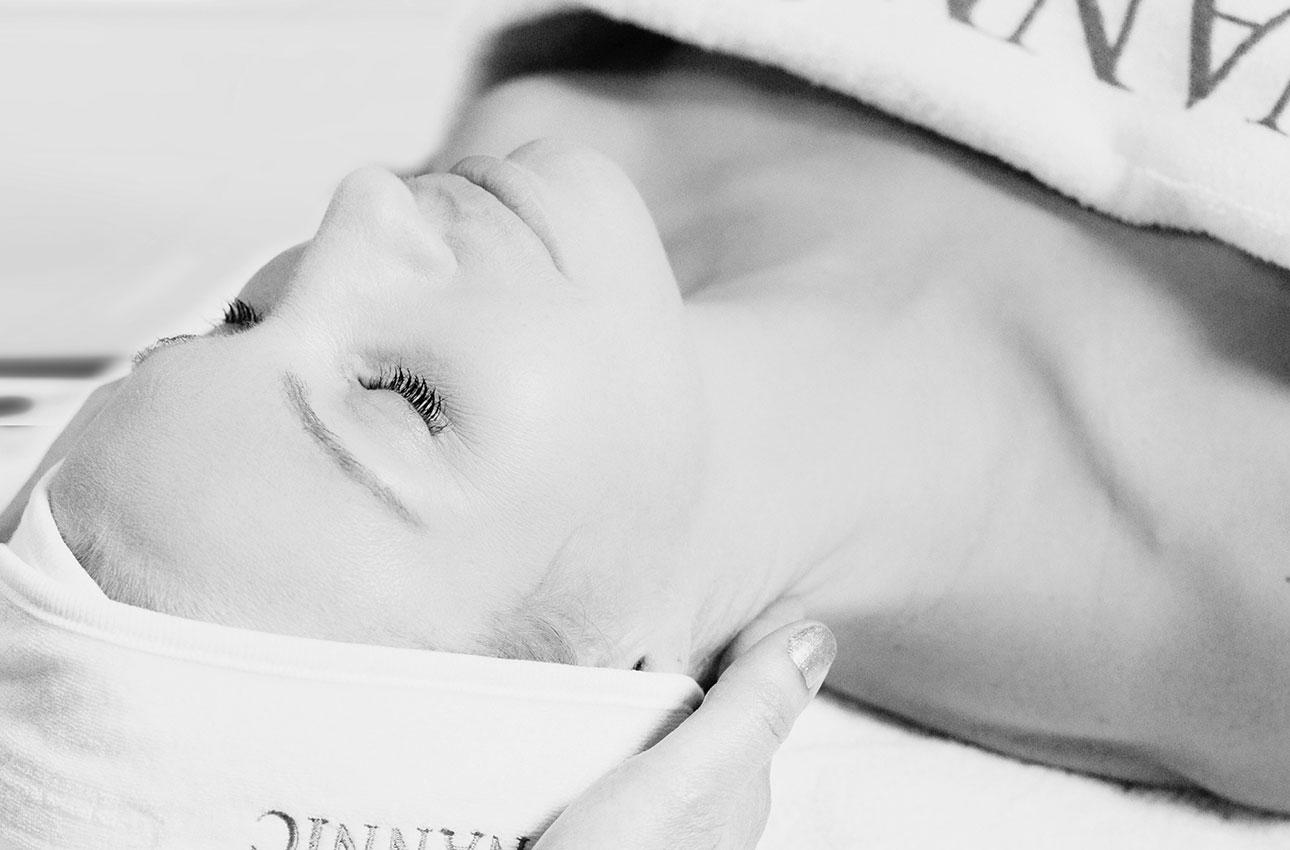 NBE-behandling på Care Hudvård i Göteborg